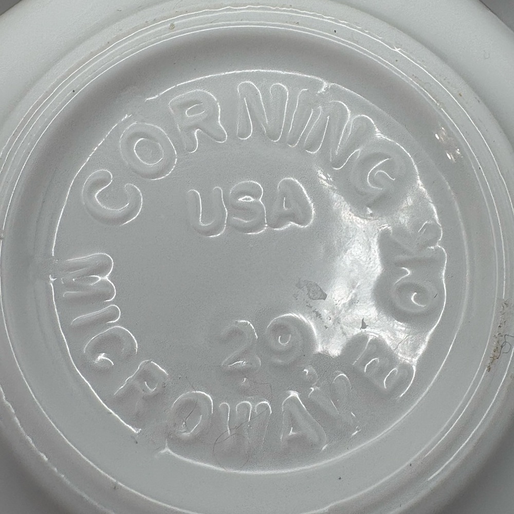 VTG Corelle Elegant Enhancements White Swirl 4 Coffee Cup Set Vitrelle Glass 8OZ - Picture 6 of 8